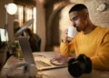 Vale a Pena Trabalhar como Freelancer para Ter Renda Extra?
