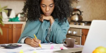 Como Organizar as Finanças Quando a Renda é Variável (Autônomos e PJ)